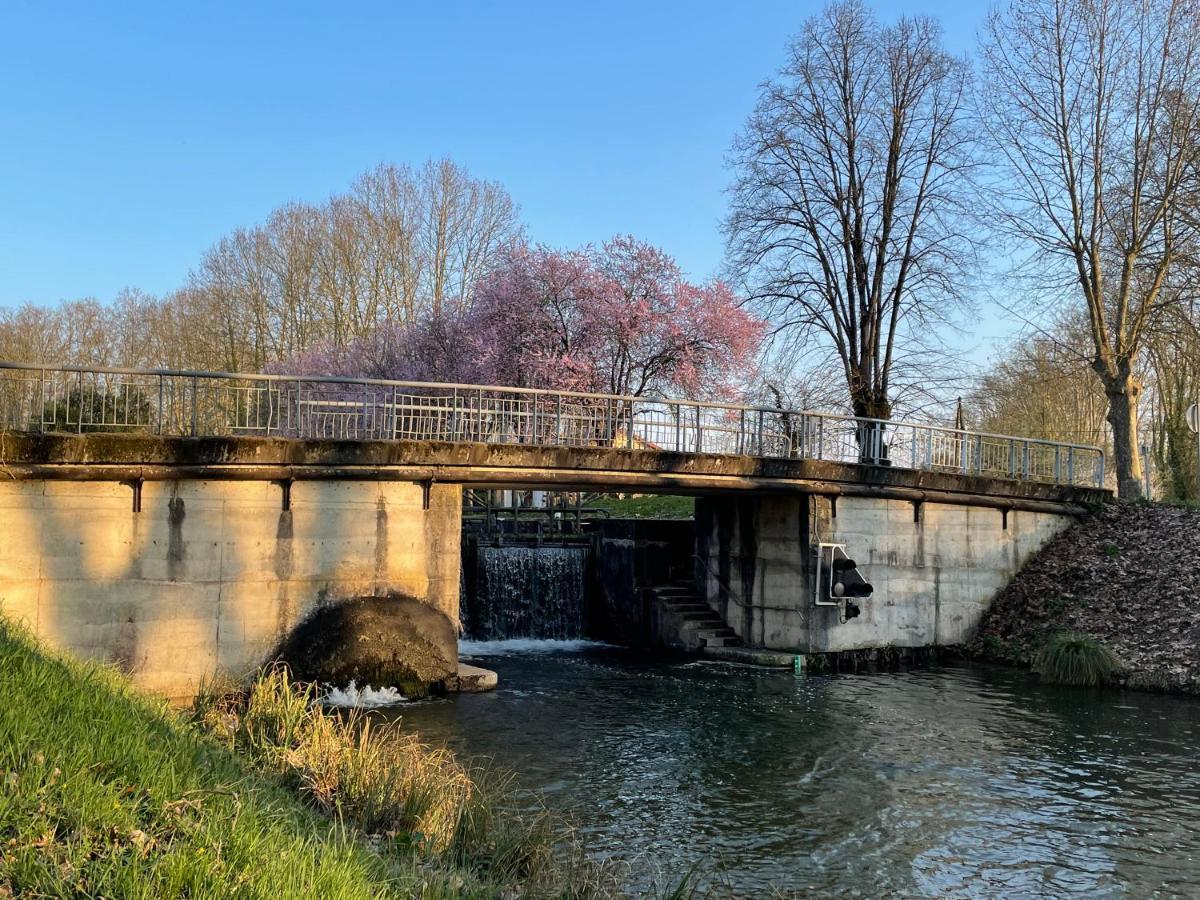 Gite Le Bois De Montpouillan Marmande Exterior foto