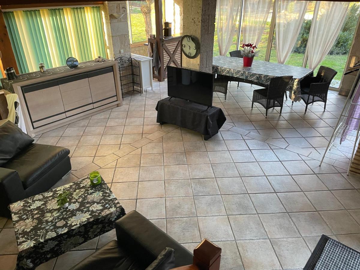 Gite Le Bois De Montpouillan Marmande Exterior foto